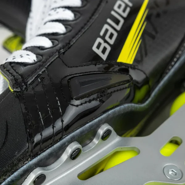 Bauer Vapor X4 Senior Roller Hockey Skates
