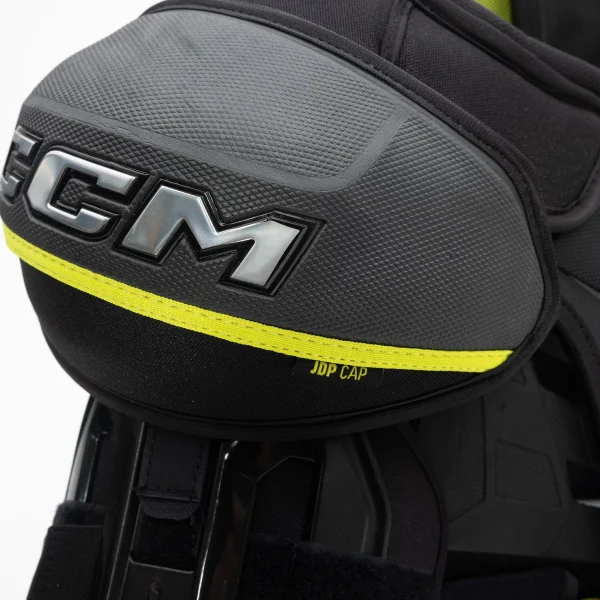 CCM Tacks XF Senior Hockey Shoulder Pads